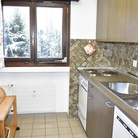 Cristallina Apartment