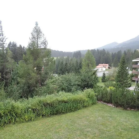 Cristallina Apartment